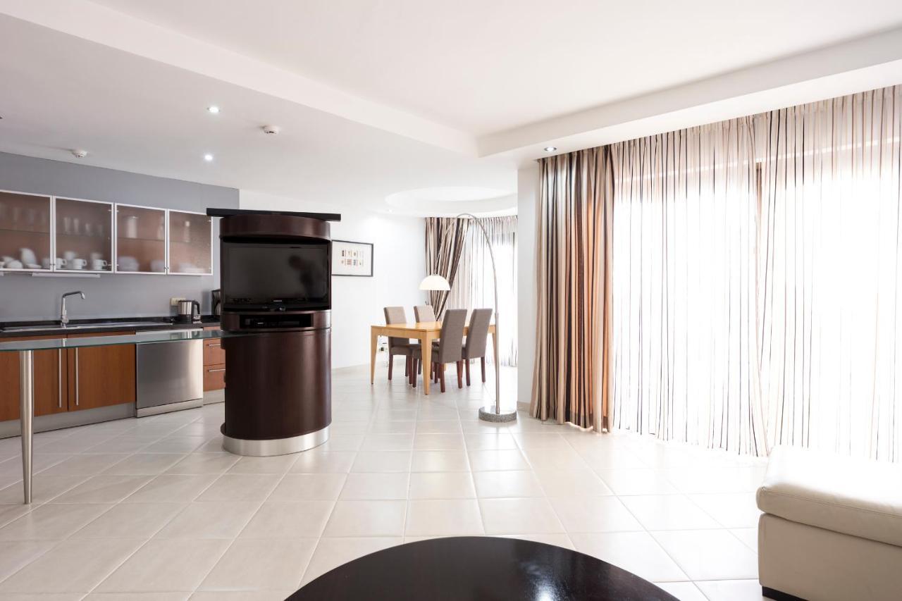 Atlas Suites Tenerife By Enjoyahome 로스크리스티아노스 외부 사진